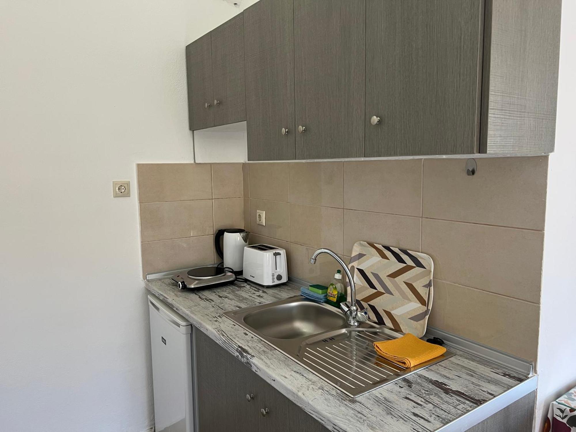 Zourpos Studios & Apartments Kalívesz Kültér fotó